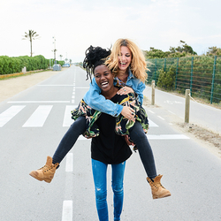 Friends Piggy Back